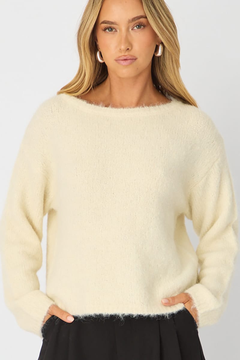 White Loose Long Sleeve Boat Neck Knit