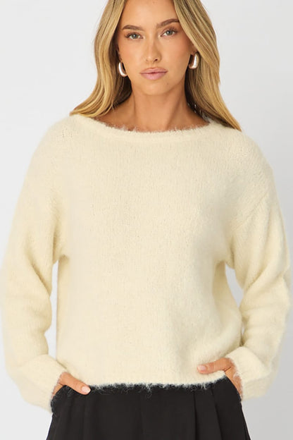 White Loose Long Sleeve Boat Neck Knit